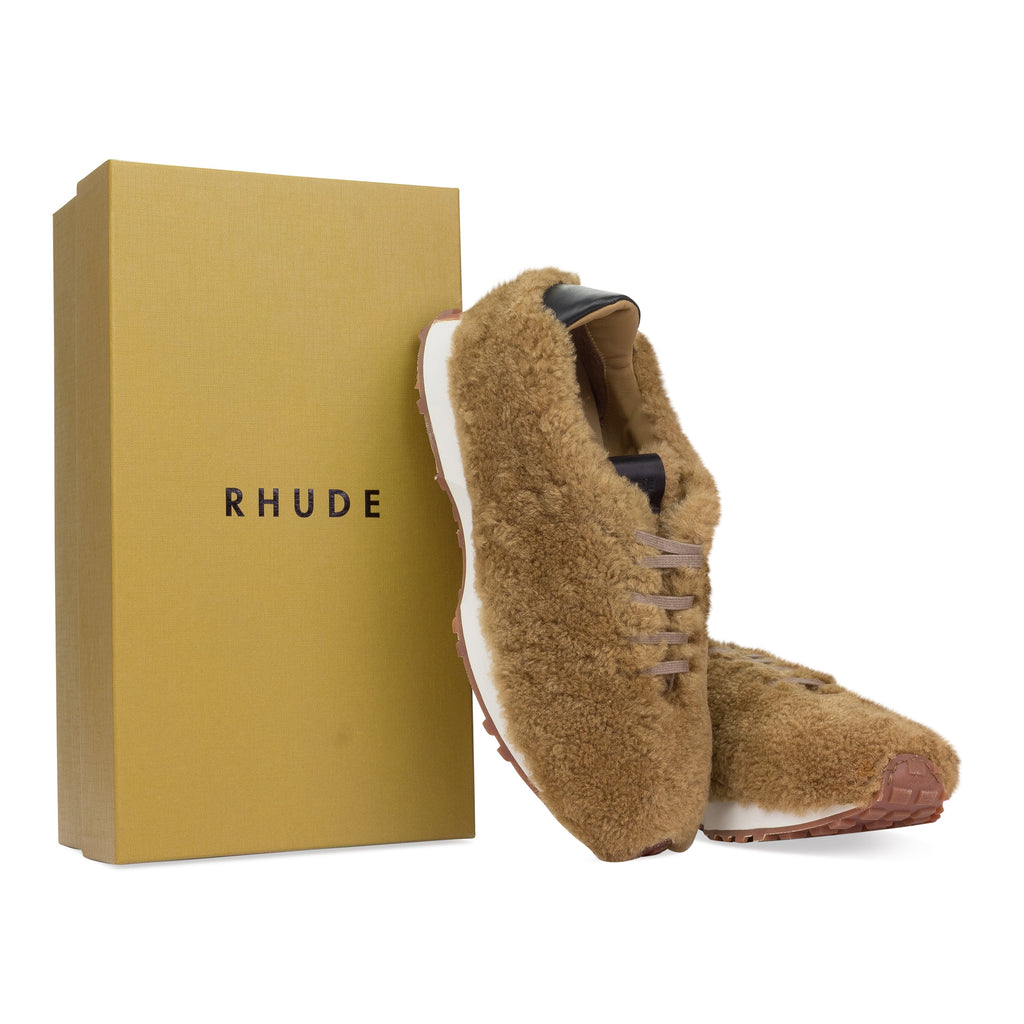 TAN SHERPA RHUNNER SNEAKERS