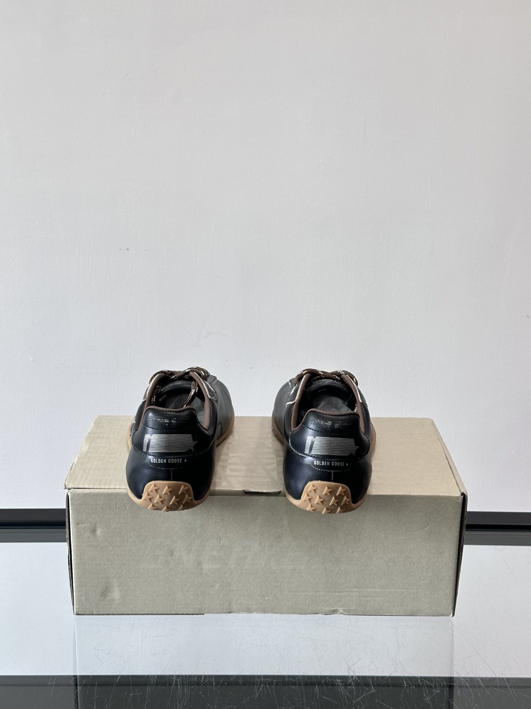 Golden Goose Star Low-Top Sneakers - Gum Sole