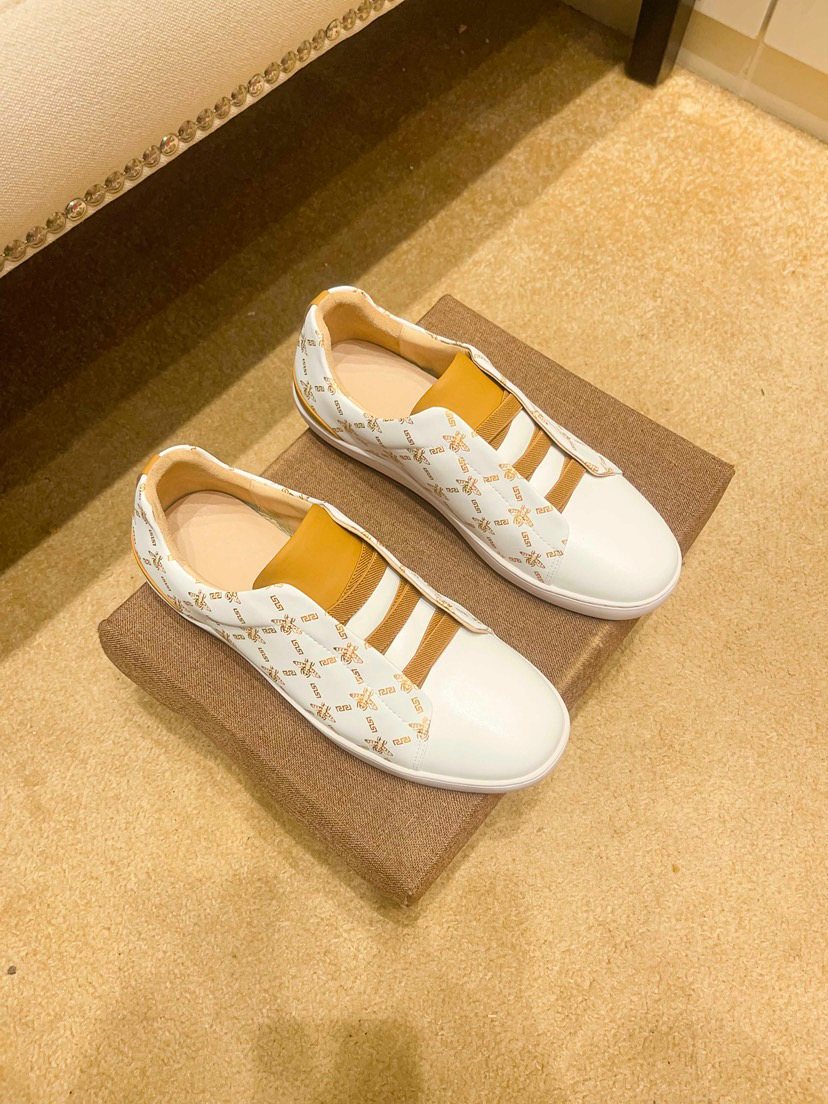Beige Patterned Gold Stripe Low-Top Sneakers