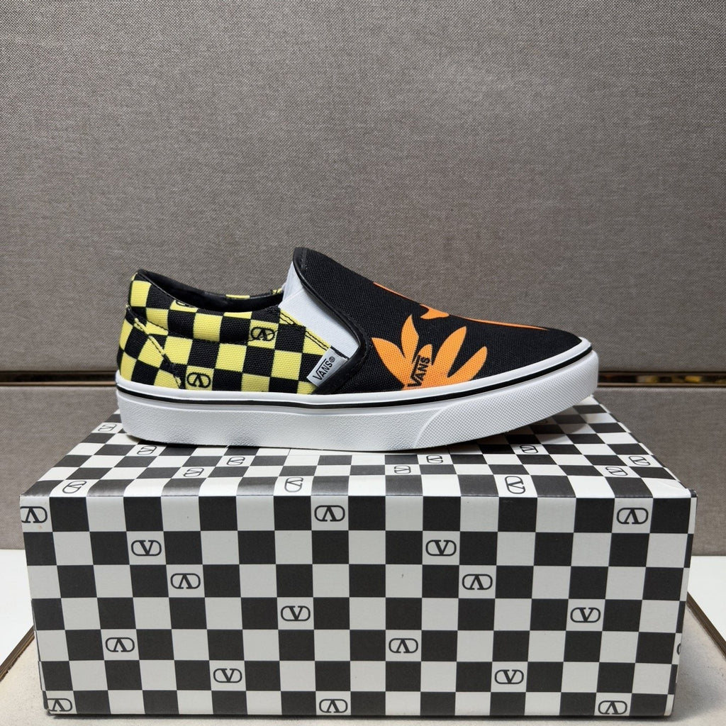 Vans Men's Graphic Slip-On Sneakers